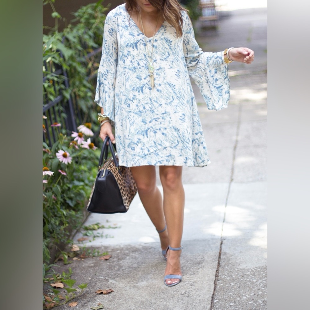 LUSH Women 3/4 Sleeve Blouse Top Shirt Dress Size Medium 100% Rayon READ SNAG
